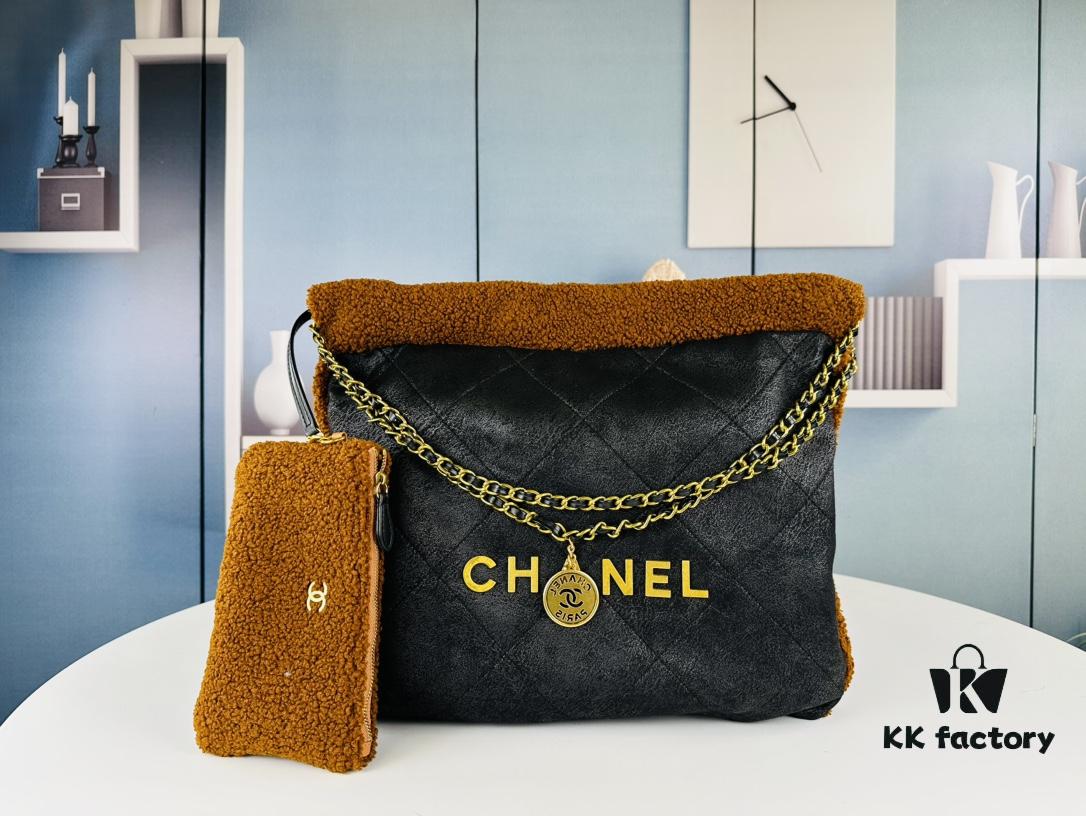 69304a03f09edb6de4c4e27d New Arrival Teddy Bag from Chanel 22B