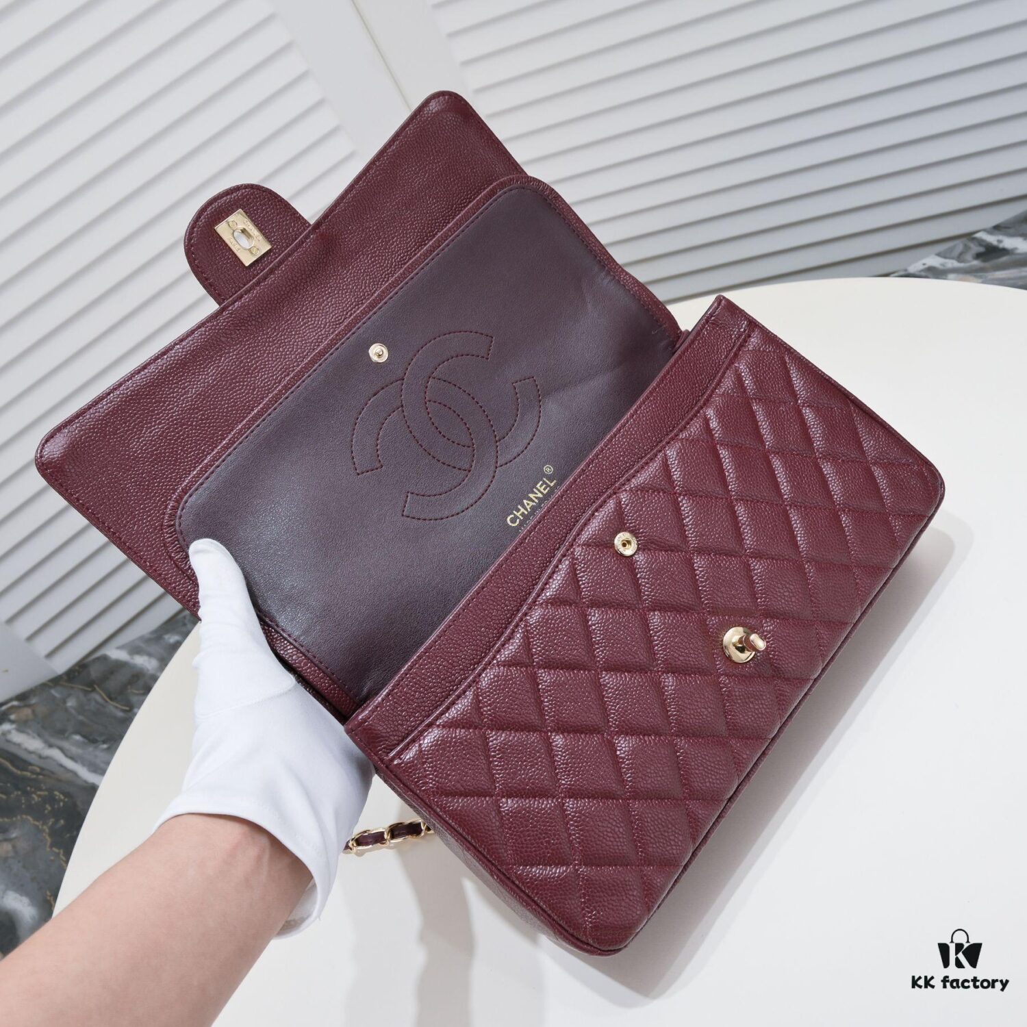 69304a3bf09edb6de4c4e2c8 Burgundy Red Chanel Classic Century Bag, Exquisite Craftsmanship with Imported Caviar Calfskin and Authentic Hardware, Quilted Design, Soft Shape, Size: 30X18X8cm, Model No. 1113