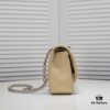 69304a50f09edb6de4c4e2e3 Beige Chanel Century Classic Style, meticulously crafted with precision stitching, imported lambskin paired with original hardware, full quilting, perfect softness and shape, size: 30X18X8cm, model number: 1113