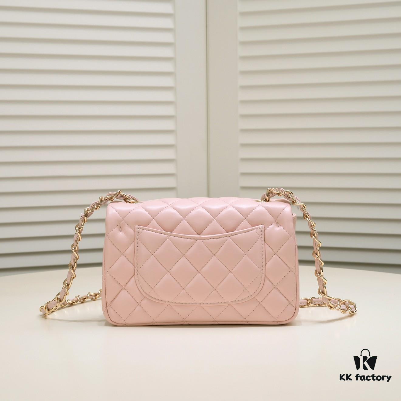 69304a82f09edb6de4c4e32f Pink CF Classic Style Soft Lambskin Handbag 🌹 Chanel 💃🏻 Elegant and Timeless Design, Favored by Sophisticated Women