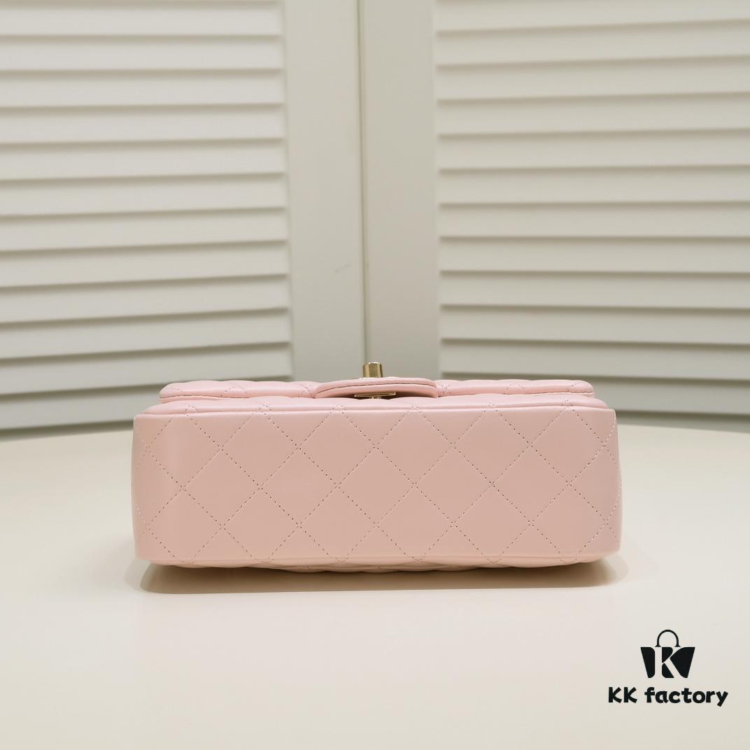 69304a84f09edb6de4c4e331 Pink CF Classic Style Soft Lambskin Handbag 🌹 Chanel 💃🏻 Elegant and Timeless Design, Favored by Sophisticated Women