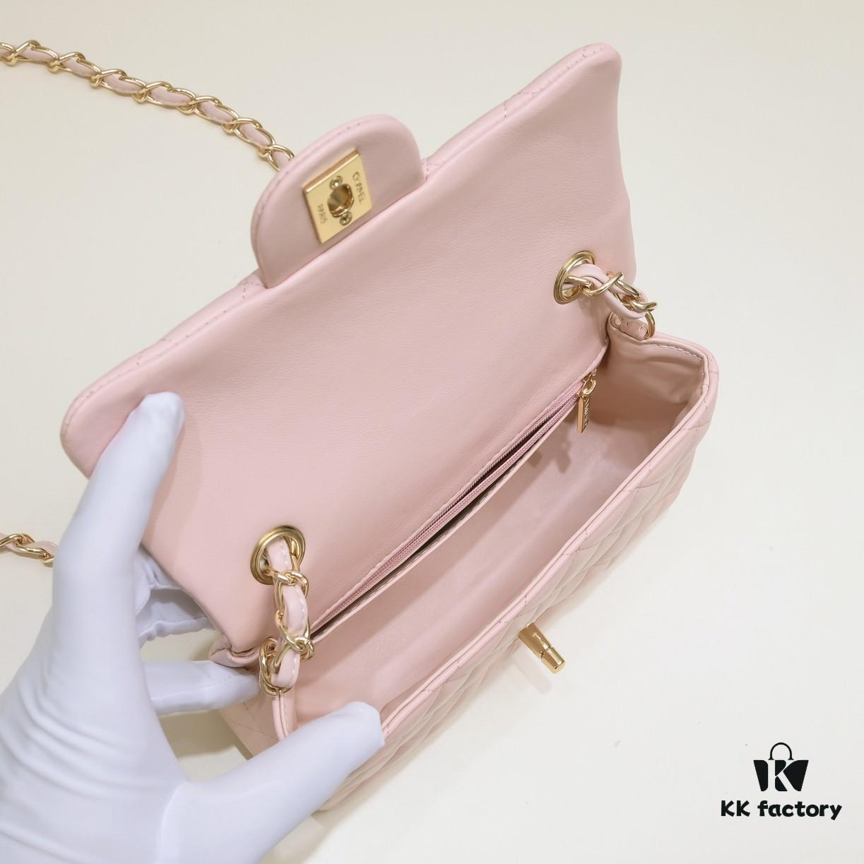 69304a84f09edb6de4c4e333 Pink CF Classic Style Soft Lambskin Handbag 🌹 Chanel 💃🏻 Elegant and Timeless Design, Favored by Sophisticated Women