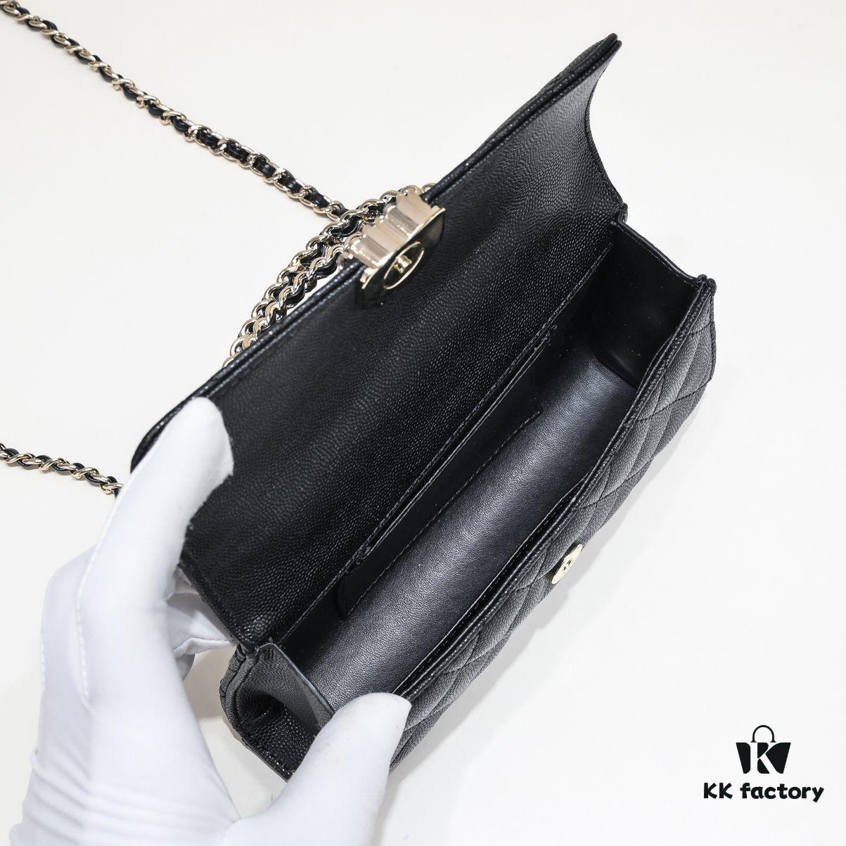 Chanel Kelly Long Handle Bag in Black Calfskin