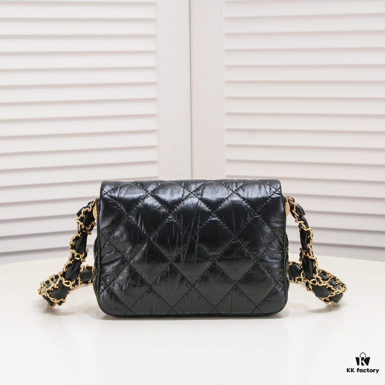 69304a9df09edb6de4c4e357 Chanel 23K Calfskin Wide Strap Shoulder Bag AS4423