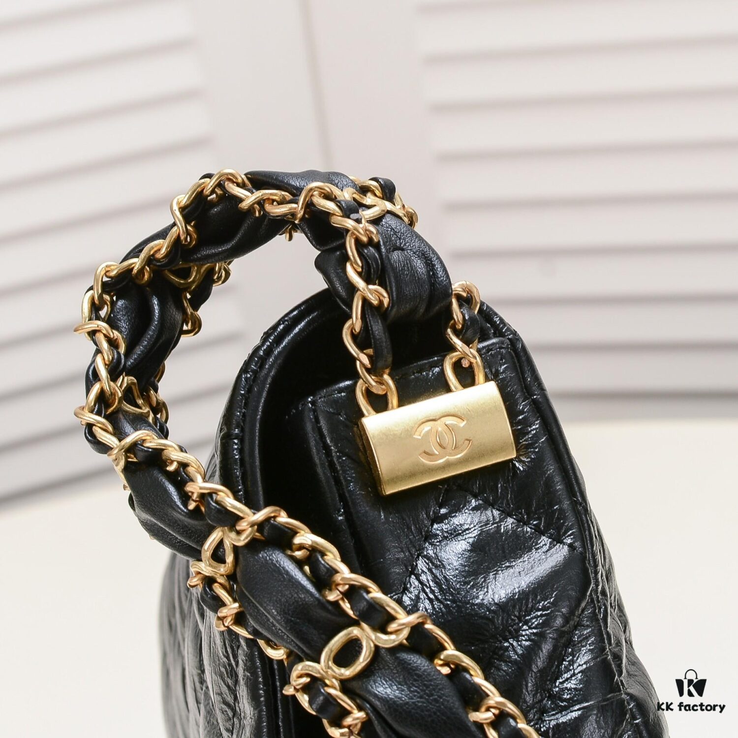 69304a9df09edb6de4c4e358 Chanel 23K Calfskin Wide Strap Shoulder Bag AS4423