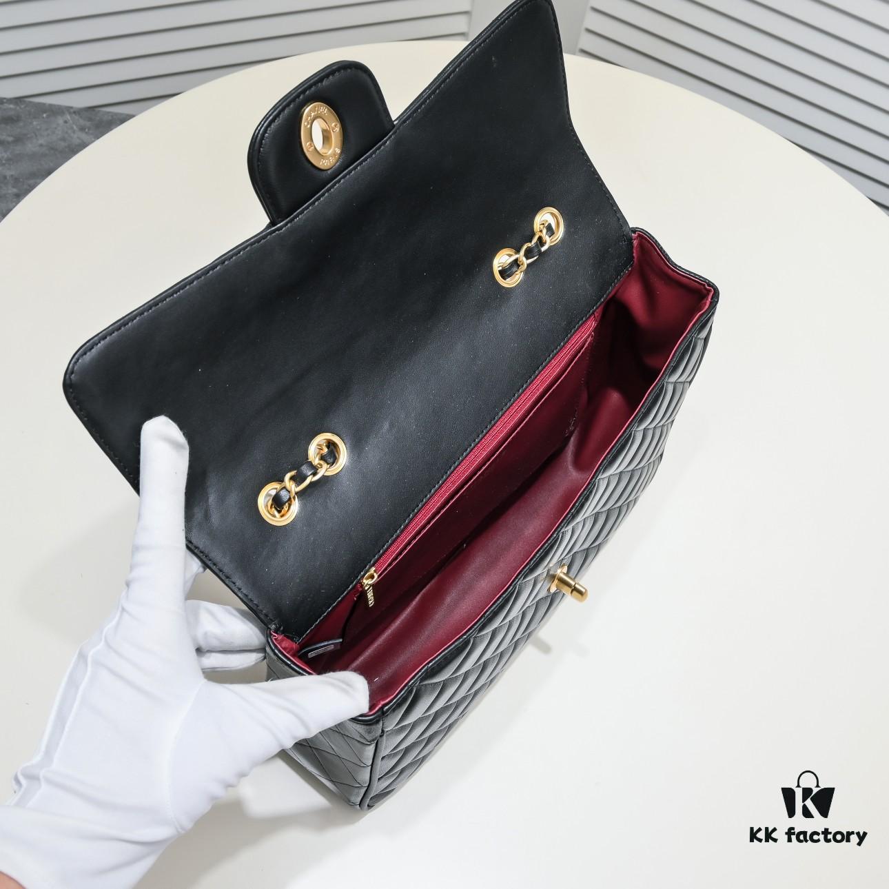 69304aacf09edb6de4c4e369 Upgraded Version 👜 Same as Victoria Beckham's Rare Chanel Gold Big CC Bag 👜