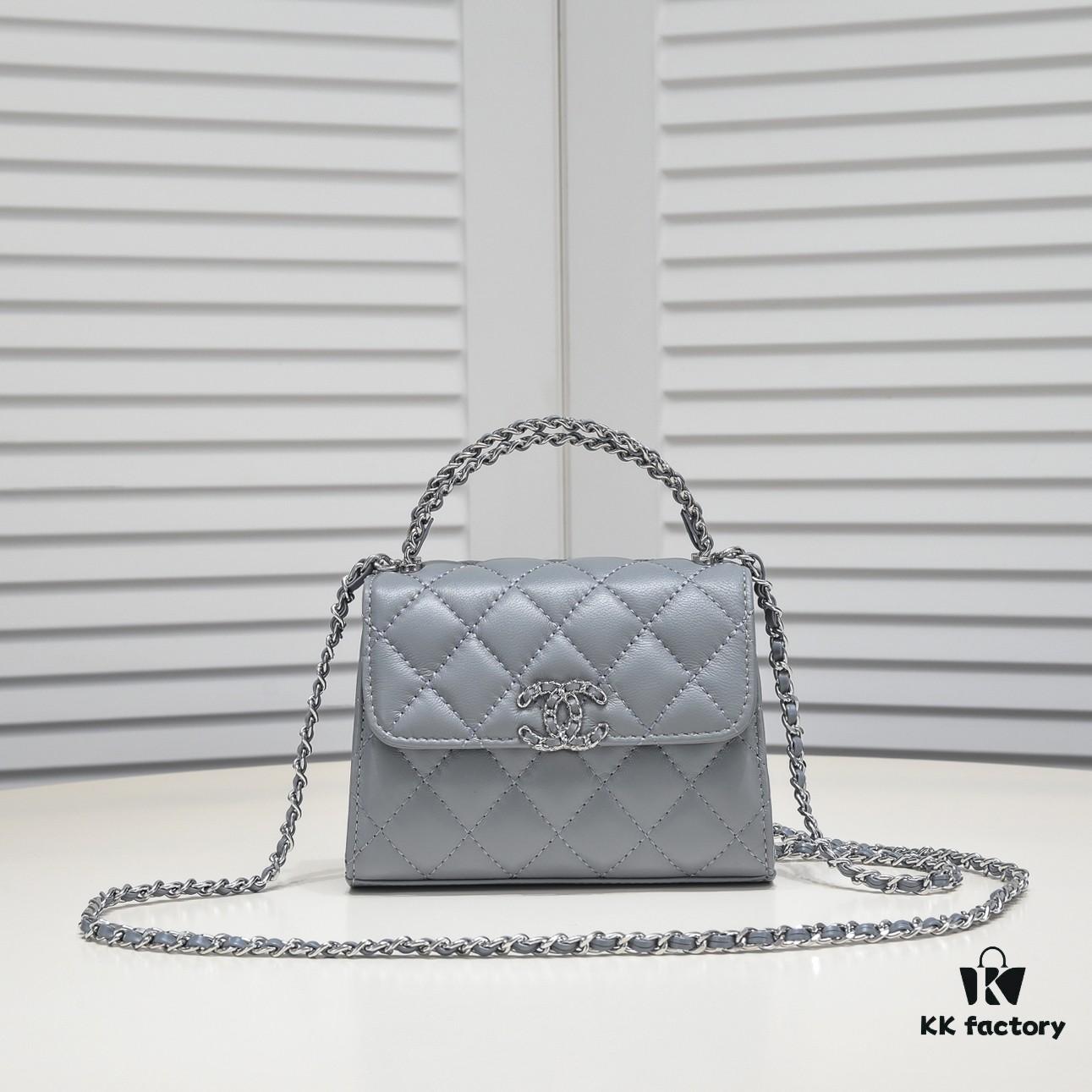 69304ac8f09edb6de4c4e39a Small Chanel Kelly Bag in Black Lamb Leather with Long Handle