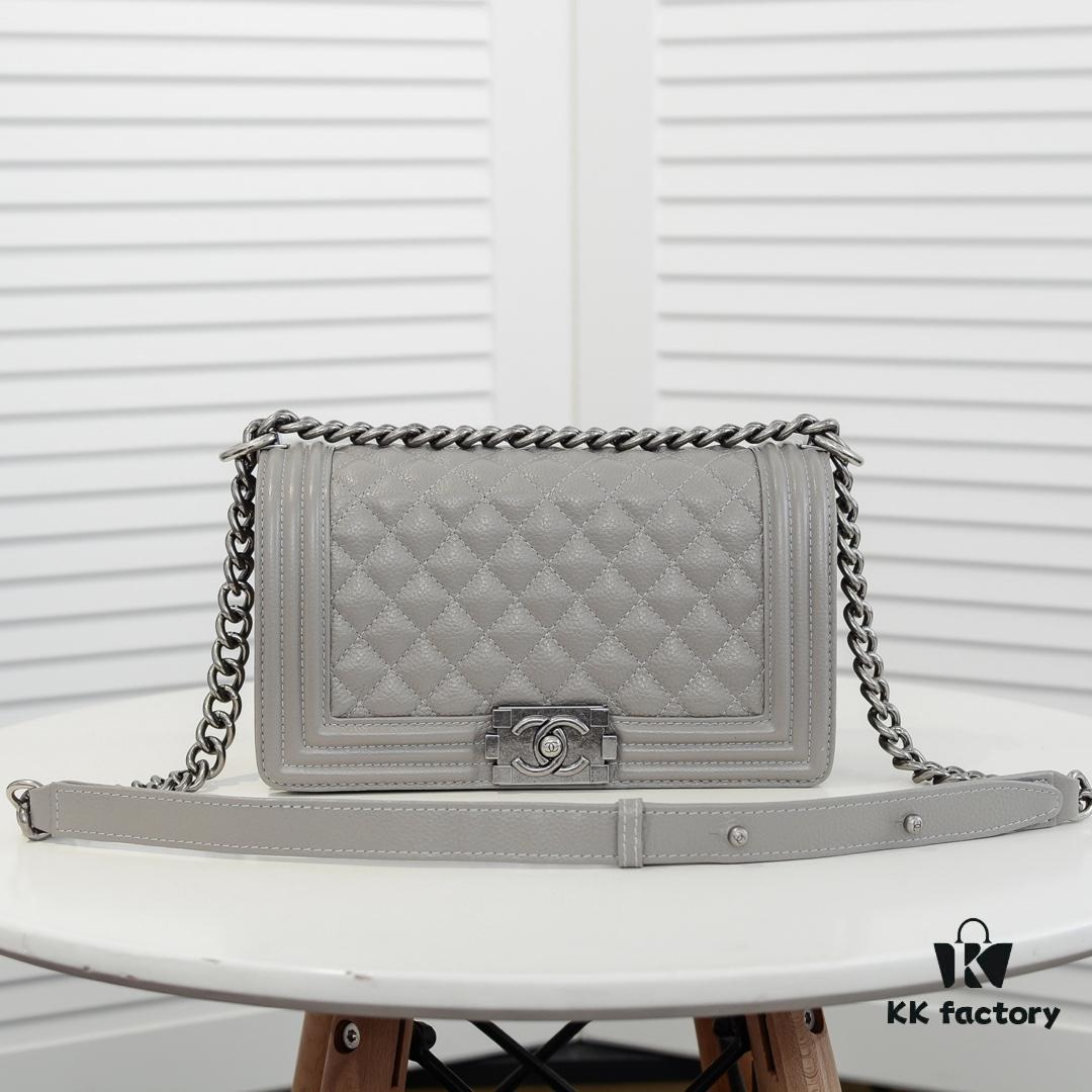69304ae2f09edb6de4c4e3c2 Authentic Leather with Original Hardware Chanel Handbag