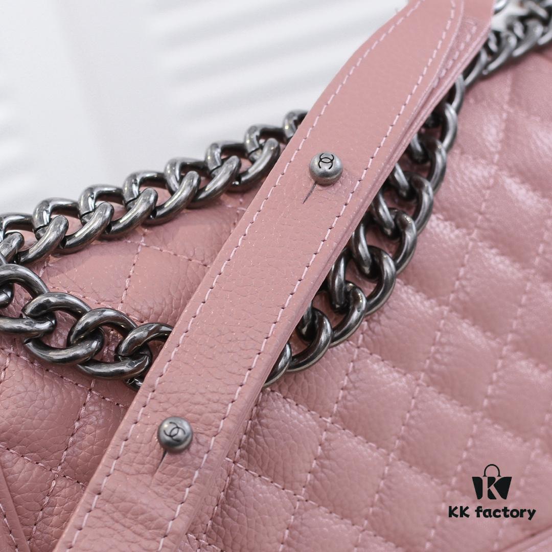 69304aedf09edb6de4c4e3d4 Genuine Leather Inside and Out with Original Hardware - Chanel, Imported Top-Grade Calfskin with Crinkled Texture, Thickened Electroplated Hardware, Craftsmanship Comparable to Authentic