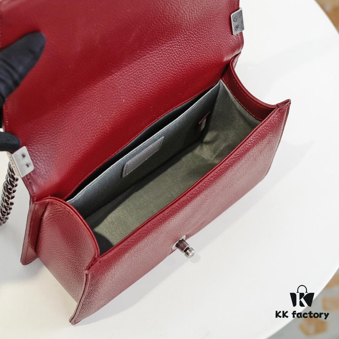 69304af5f09edb6de4c4e3e1 Full Genuine Leather with Original Hardware Chanel Handbag
