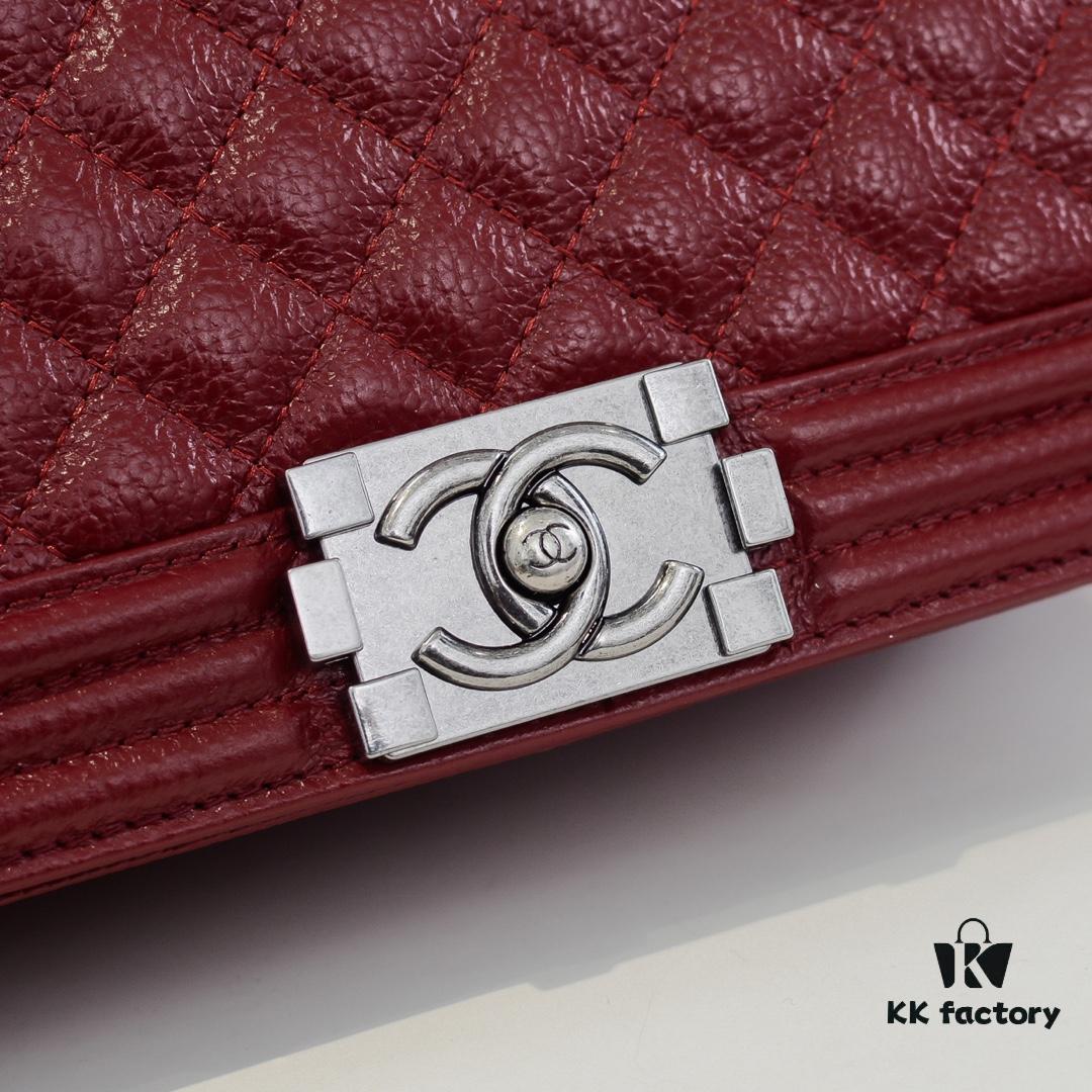 69304af5f09edb6de4c4e3e2 Full Genuine Leather with Original Hardware Chanel Handbag