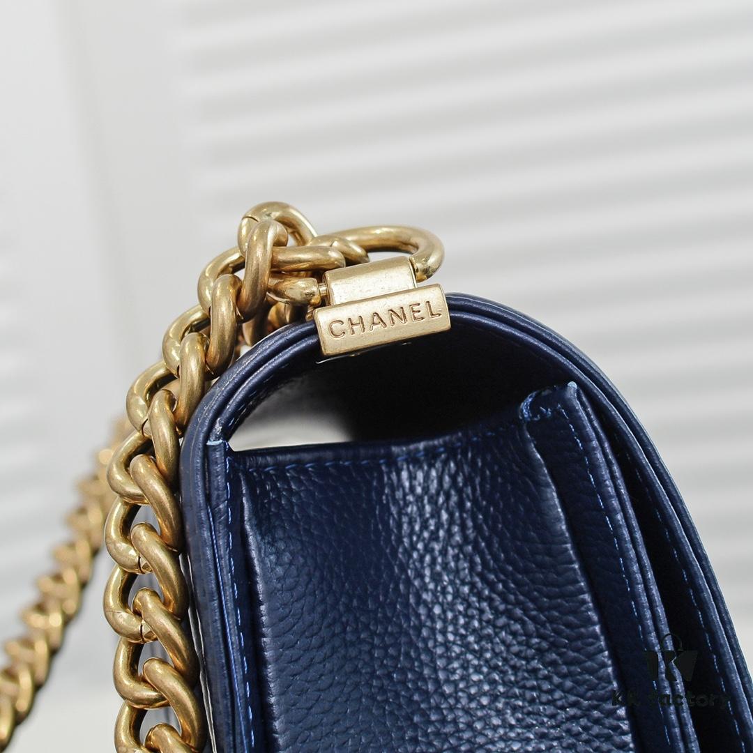 Authentic Leather with Original Hardware Chanel Handbag