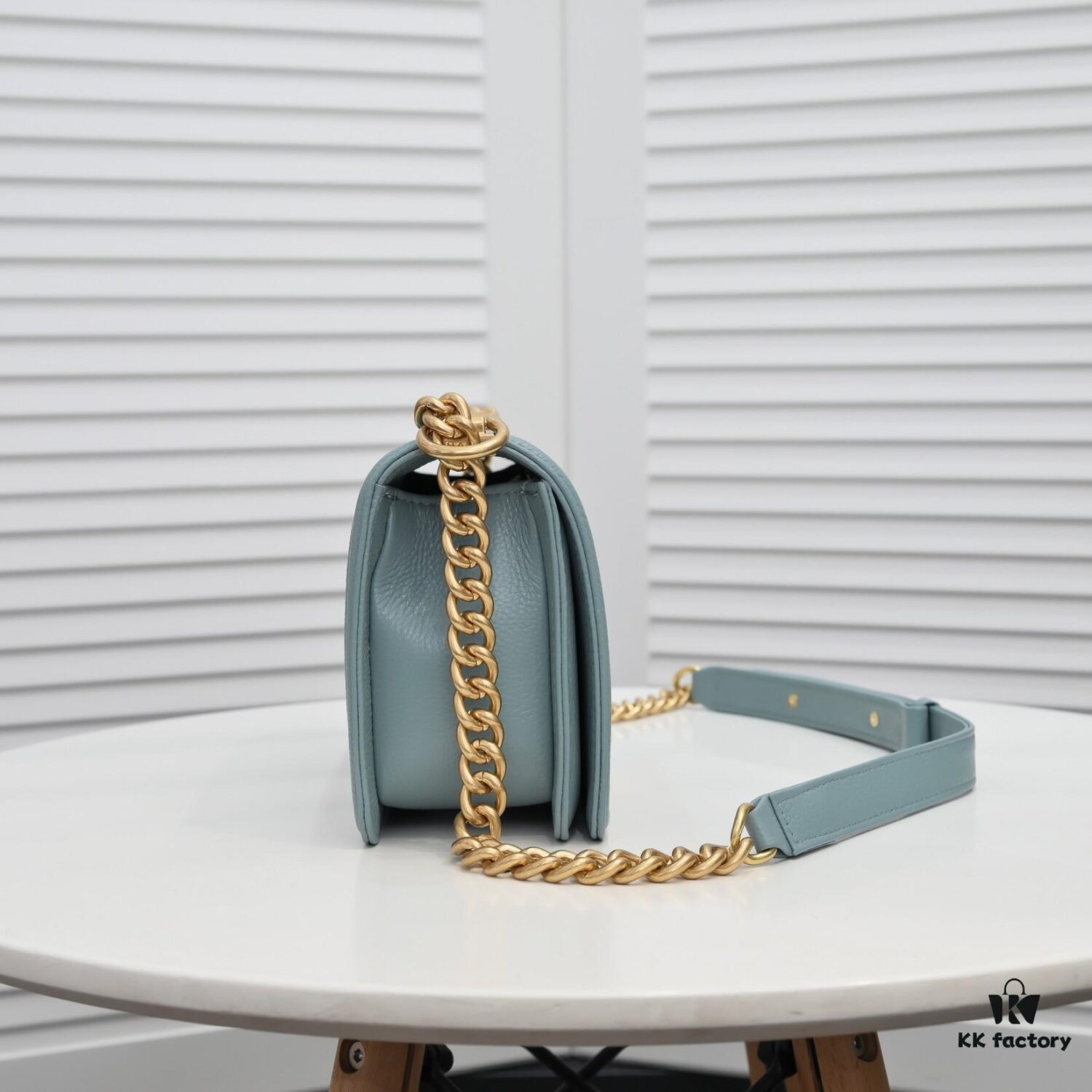 Genuine Leather with Original Hardware Chanel-Style Handbag