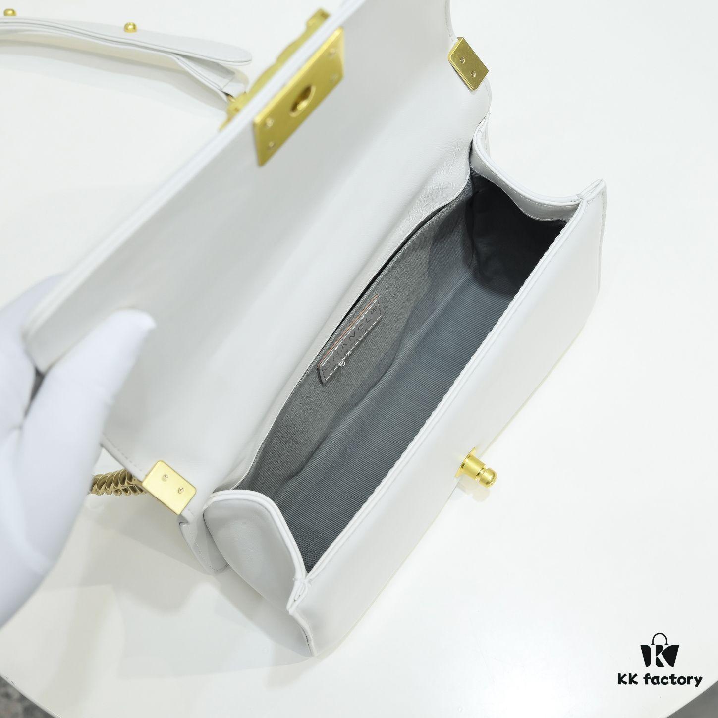 69304b48f09edb6de4c4e460 Chanel Crown Lambskin Leather Bag with Original Hardware - Full Sheepskin with Thickened Electroplated Gold Fittings