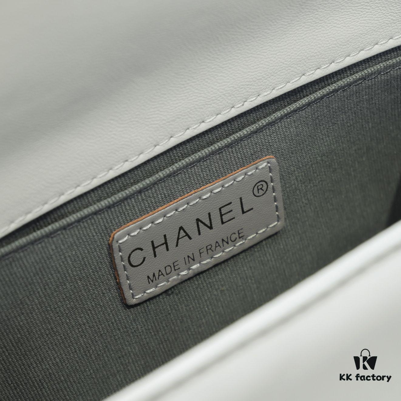 69304b4af09edb6de4c4e462 Chanel Crown Lambskin Leather Bag with Original Hardware - Full Sheepskin with Thickened Electroplated Gold Fittings