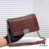 69304b4ff09edb6de4c4e46b Chanel Genuine Lambskin Handbag with Original Hardware - Full Sheepskin, Thickened Electroplated Metal Fittings, Premium Craftsmanship, Resistant and Stylish