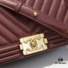69304b52f09edb6de4c4e472 Chanel Crown Lambskin Bag with Original Hardware - Full Sheepskin, Thickened Electroplated Metal Fittings, Scratch-Resistant and Highly Elastic Base, Premium Craftsmanship, Size 25*15*8cm Model No. 67086 Gold-Inlaid V Pattern