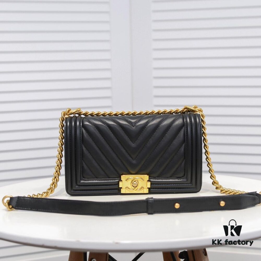 69304b81f09edb6de4c4e4b9 Genuine Lambskin with Original Hardware - Chanel Handbag