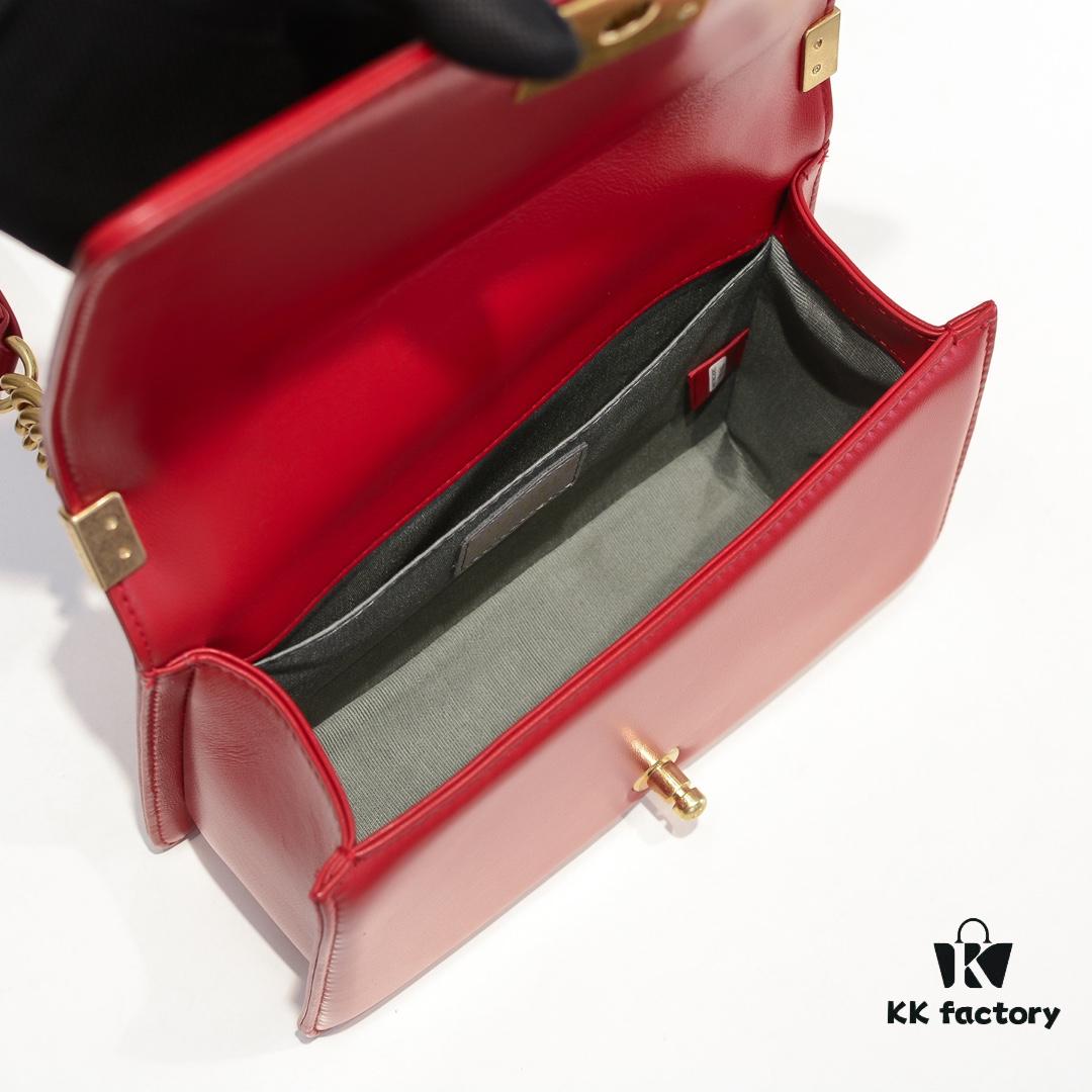 69304ba2f09edb6de4c4e4e0 Chanel Genuine Lambskin Bag with Original Hardware - Full Sheepskin with Thickened Electroplated Gold Fittings, Premium Craftsmanship, Real Stock and Photos
