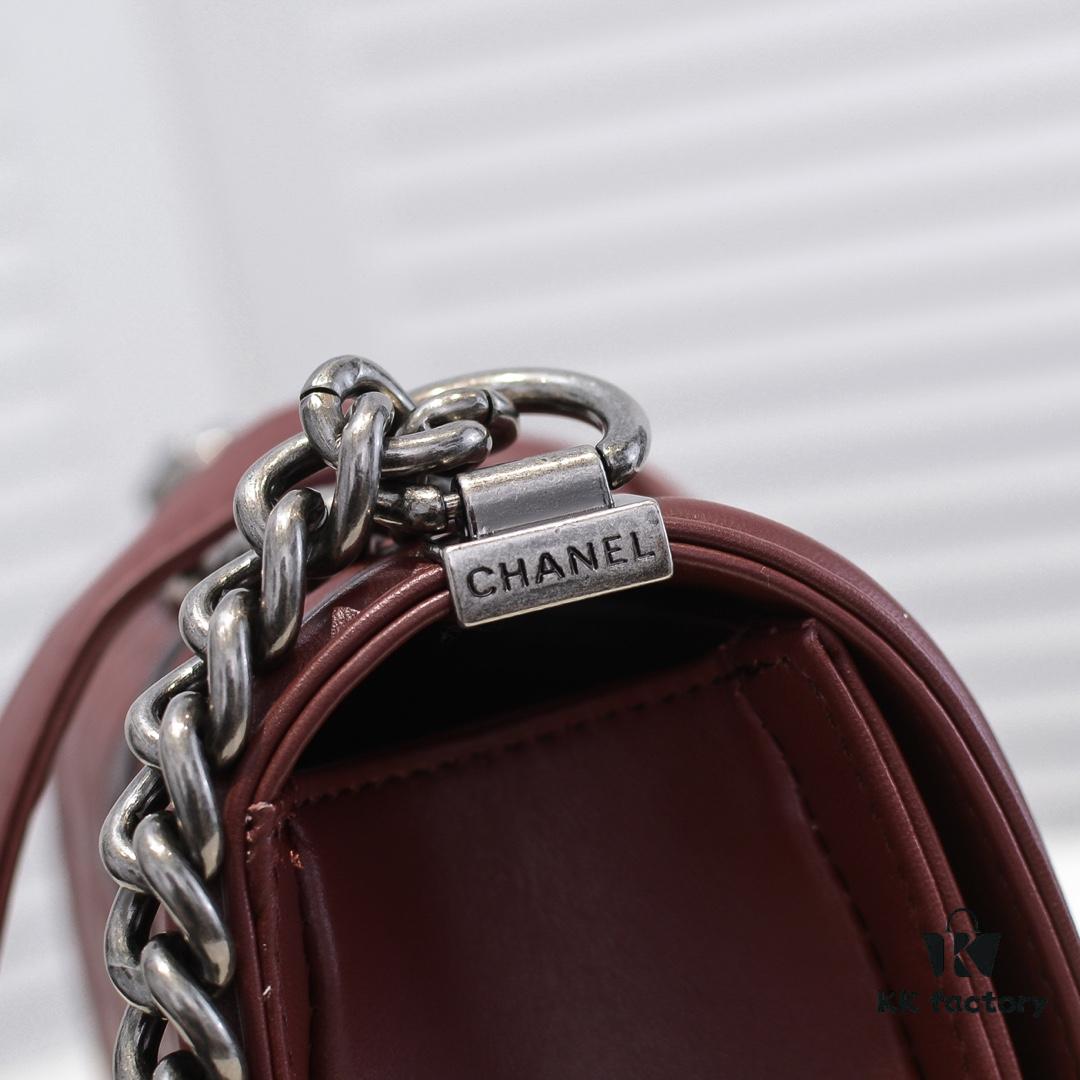 69304ba5f09edb6de4c4e4e4 Chanel Genuine Lambskin with Original Hardware - Full Sheepskin, Thickened Electroplated Metal Fittings, High-Quality Craftsmanship, Real Stock and Photos