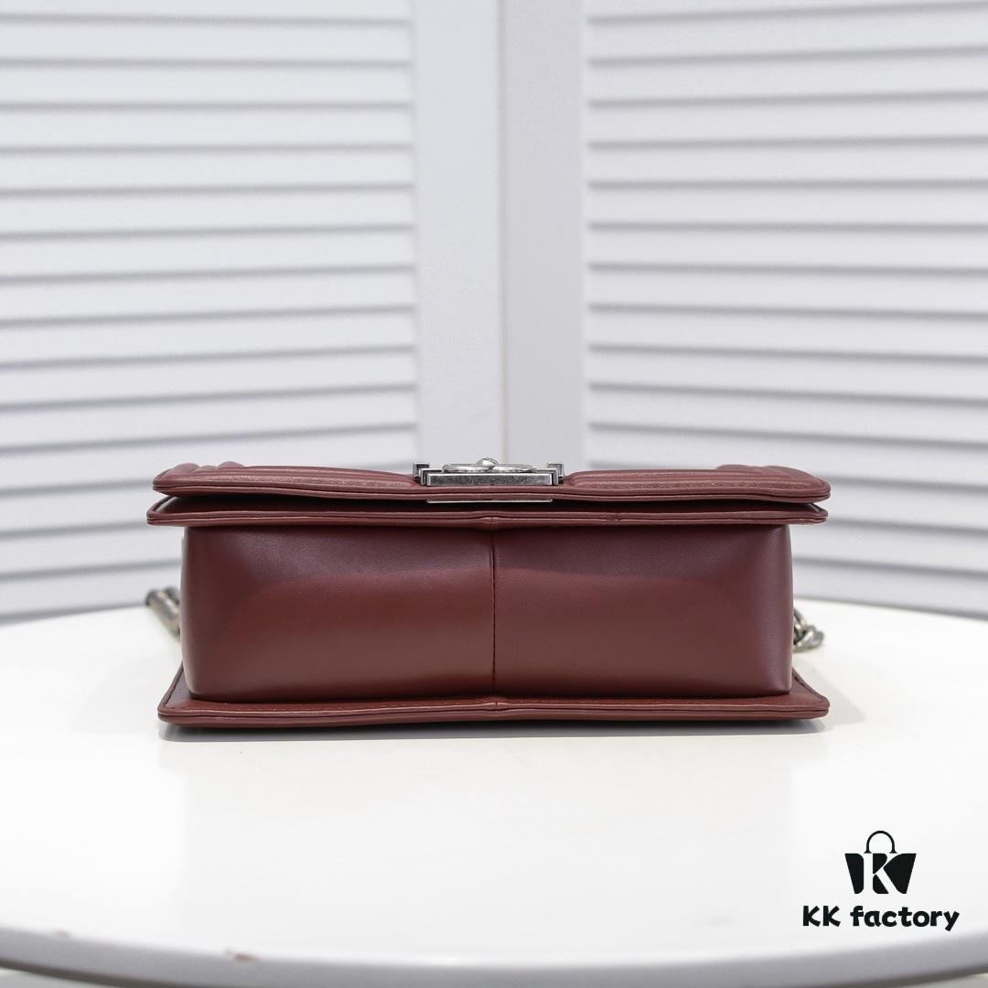 69304ba5f09edb6de4c4e4e5 Chanel Genuine Lambskin with Original Hardware - Full Sheepskin, Thickened Electroplated Metal Fittings, High-Quality Craftsmanship, Real Stock and Photos