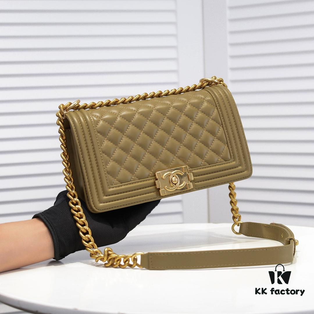69304bb7f09edb6de4c4e500 Chanel Crown Lambskin Bag with Original Hardware - Full Sheepskin, Thickened Electroplated Metal Fittings, Premium Craftsmanship, Soft and Resilient Base, No Mark After Squeezing, Real Stock, Real Photos
