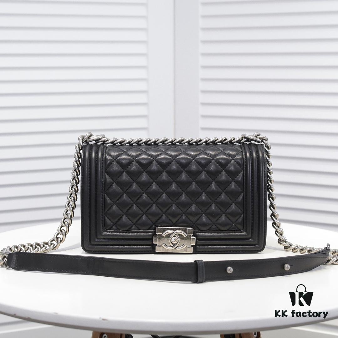 69304bc5f09edb6de4c4e516 Chanel Genuine Lambskin Bag with Original Hardware - Full Sheepskin with Thickened Electroplated Metal Fittings