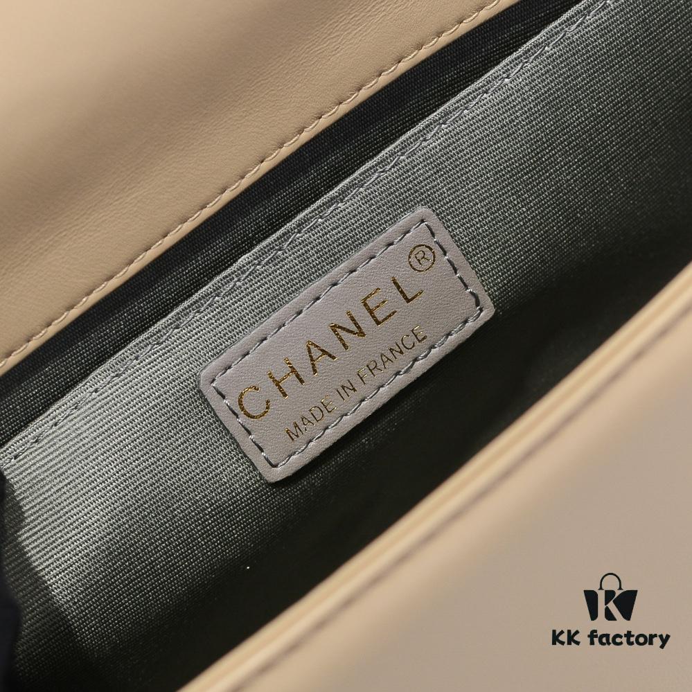 69304bc9f09edb6de4c4e51d Chanel Crown Lamb Leather Bag with Full Sheepskin and Original Hardware - Thickened Electroplated Metal Fittings, High-Quality Craftsmanship, Soft Scratch-Resistant Base, Durable and Stylish