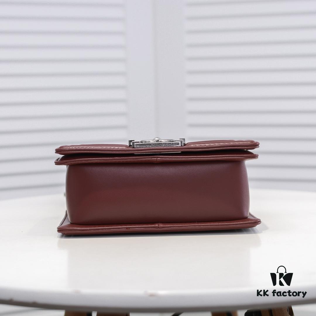 69304bd0f09edb6de4c4e52f Chanel Genuine Lambskin Bag with Original Hardware - Full Sheepskin, Thickened Electroplated Metal Fittings, Premium Craftsmanship, Resizable Base with Elastic Recovery, High-End Quality, Fits Perfectly in Display Cabinet, Size 20*12*7cm, Model No. 67085