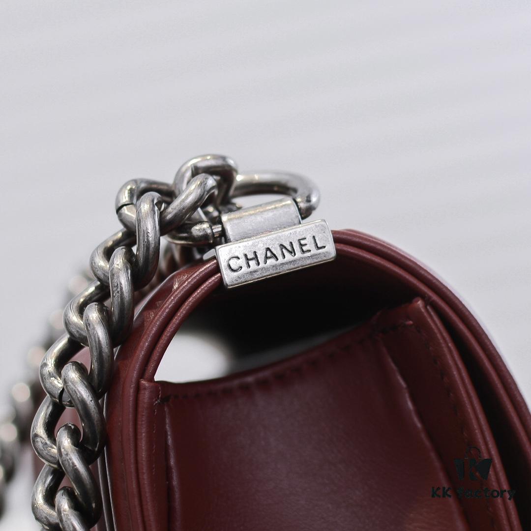69304bd5f09edb6de4c4e538 Chanel Genuine Lambskin Bag with Original Hardware - Full Sheepskin, Thickened Electroplated Metal Fittings, Premium Craftsmanship, Resizable Base with Elastic Recovery, High-End Quality, Fits Perfectly in Display Cabinet, Size 20*12*7cm, Model No. 67085