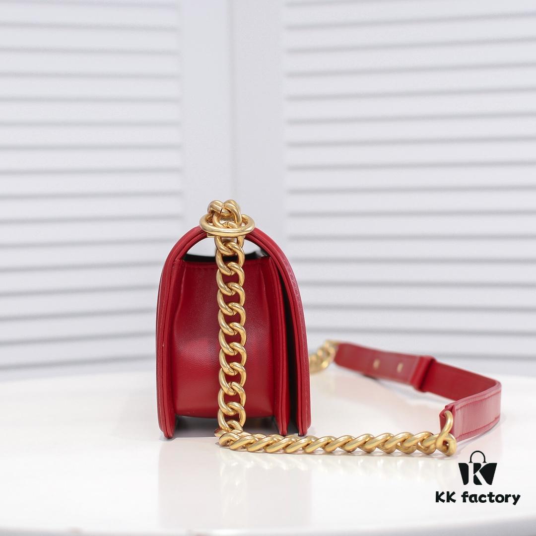 69304c06f09edb6de4c4e58e Chanel Crown Lambskin Bag with Full Sheepskin and Original Hardware - Premium Quality, Thickened Electroplated Metal Fittings, Size 20*12*7cm