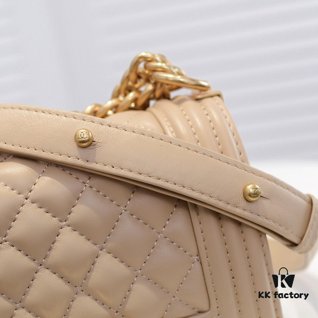 69304c1af09edb6de4c4e5b2 Chanel Genuine Lambskin Handbag with Original Hardware - Premium Quality, Thickened Electroplated Metal Fittings