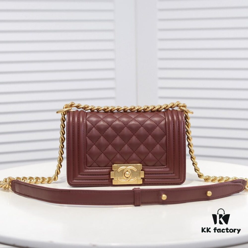 69304c2ef09edb6de4c4e5d0 Chanel Crown Lambskin Bag with Original Hardware - Full Sheepskin, Thickened Electroplated Metal, High-Quality Craftsmanship, Premium Look and Durability