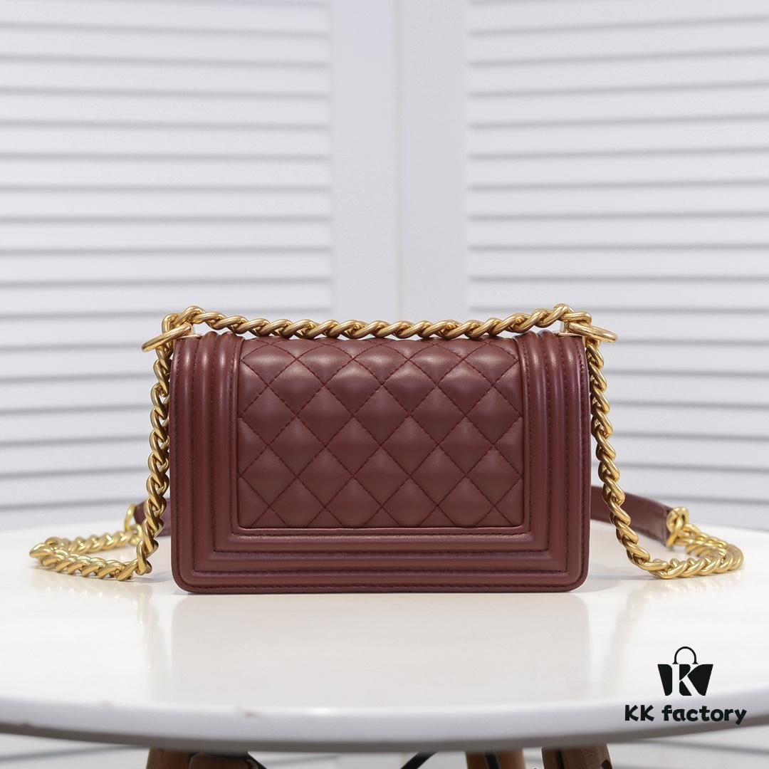 69304c30f09edb6de4c4e5d2 Chanel Crown Lambskin Bag with Original Hardware - Full Sheepskin, Thickened Electroplated Metal, High-Quality Craftsmanship, Premium Look and Durability