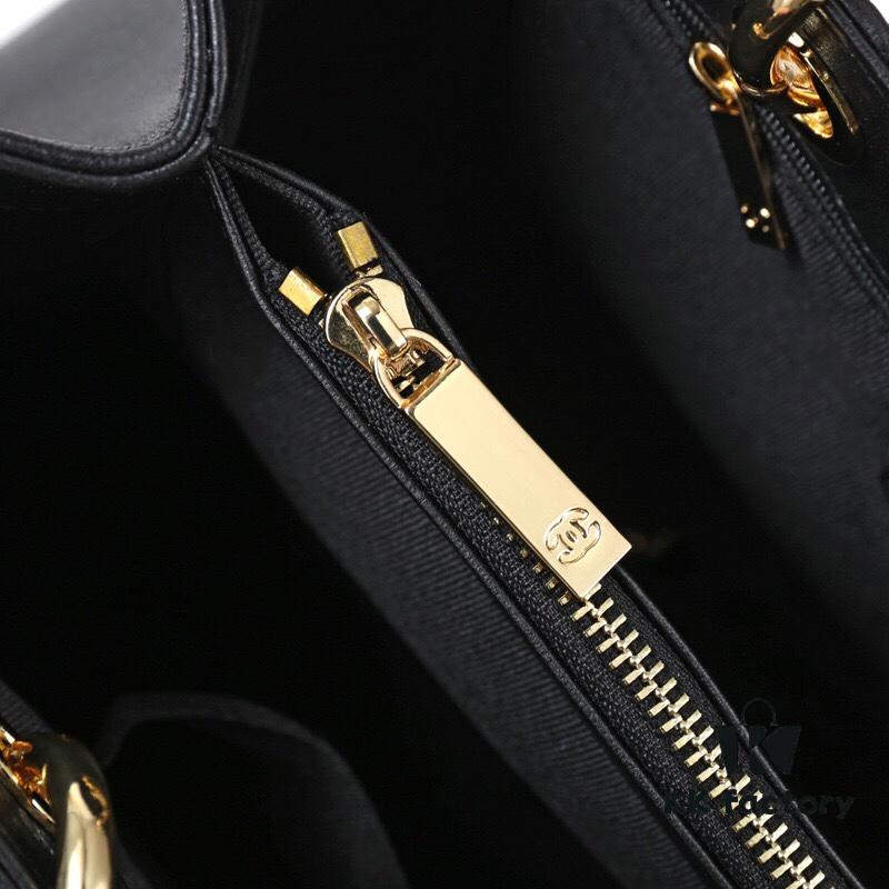 69304c3bf09edb6de4c4e5e3 Chanel Hampstead Shopping Bag, Imported French Lambskin, Top-Quality Original Hardware