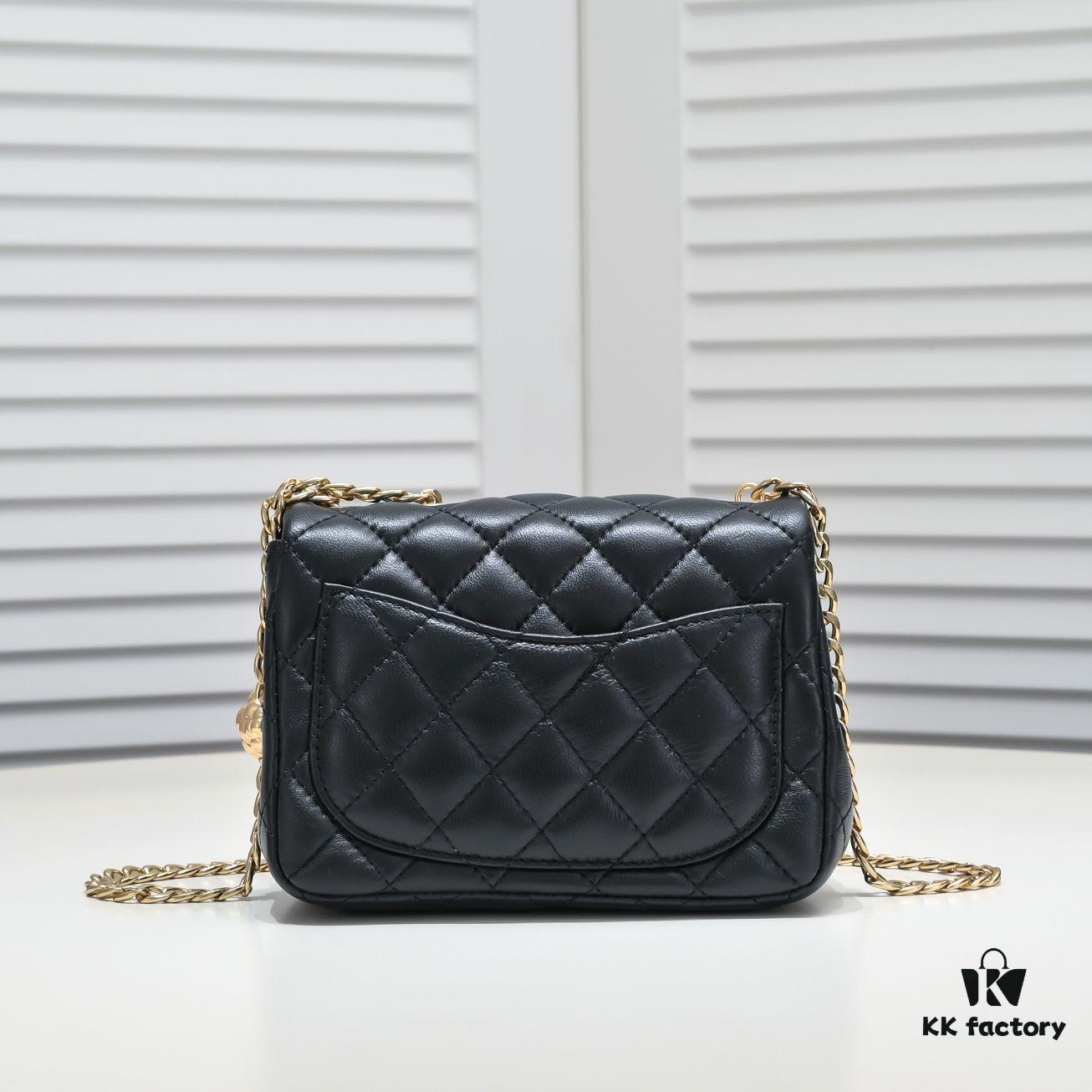 69304c63f09edb6de4c4e62a Small CHANEL Camellia Slide Buckle Series 9101