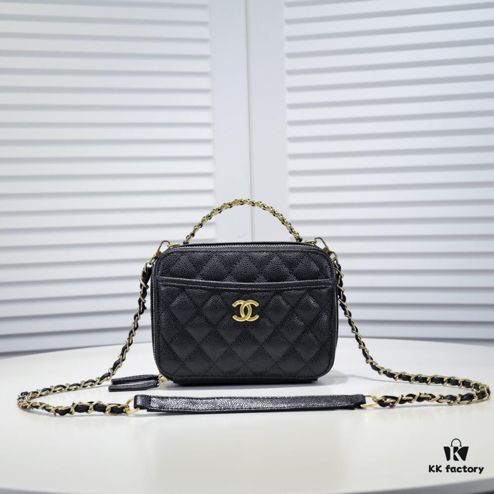 69304c70f09edb6de4c4e645 Chanel Official Website, Caviar Handle Letter Bag Double C Camera Chain Crossbody Bag, Model No. 9081, Size: 20*9*15cm