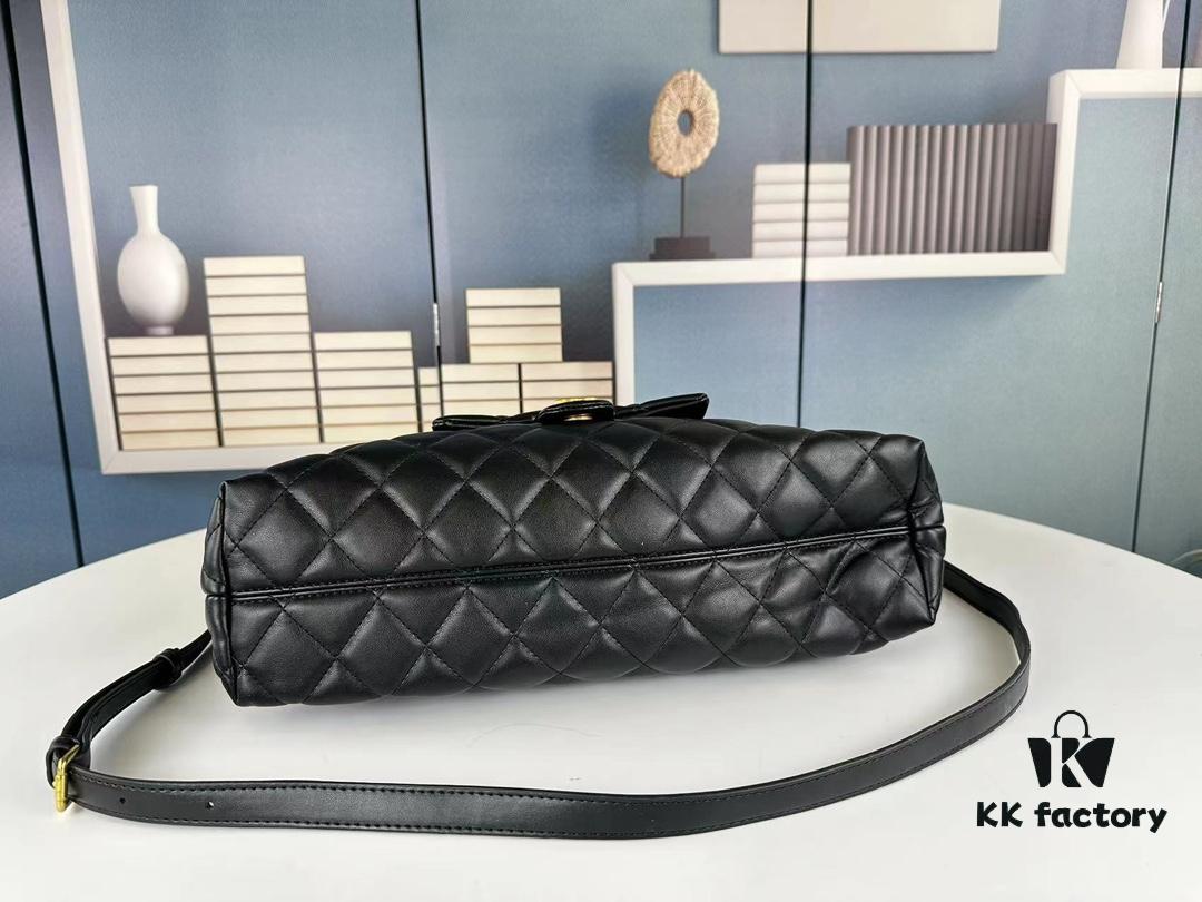 69304c9bf09edb6de4c4e69a New Arrival Value-for-Money Chanel Hobo Bag Multi-Way Use