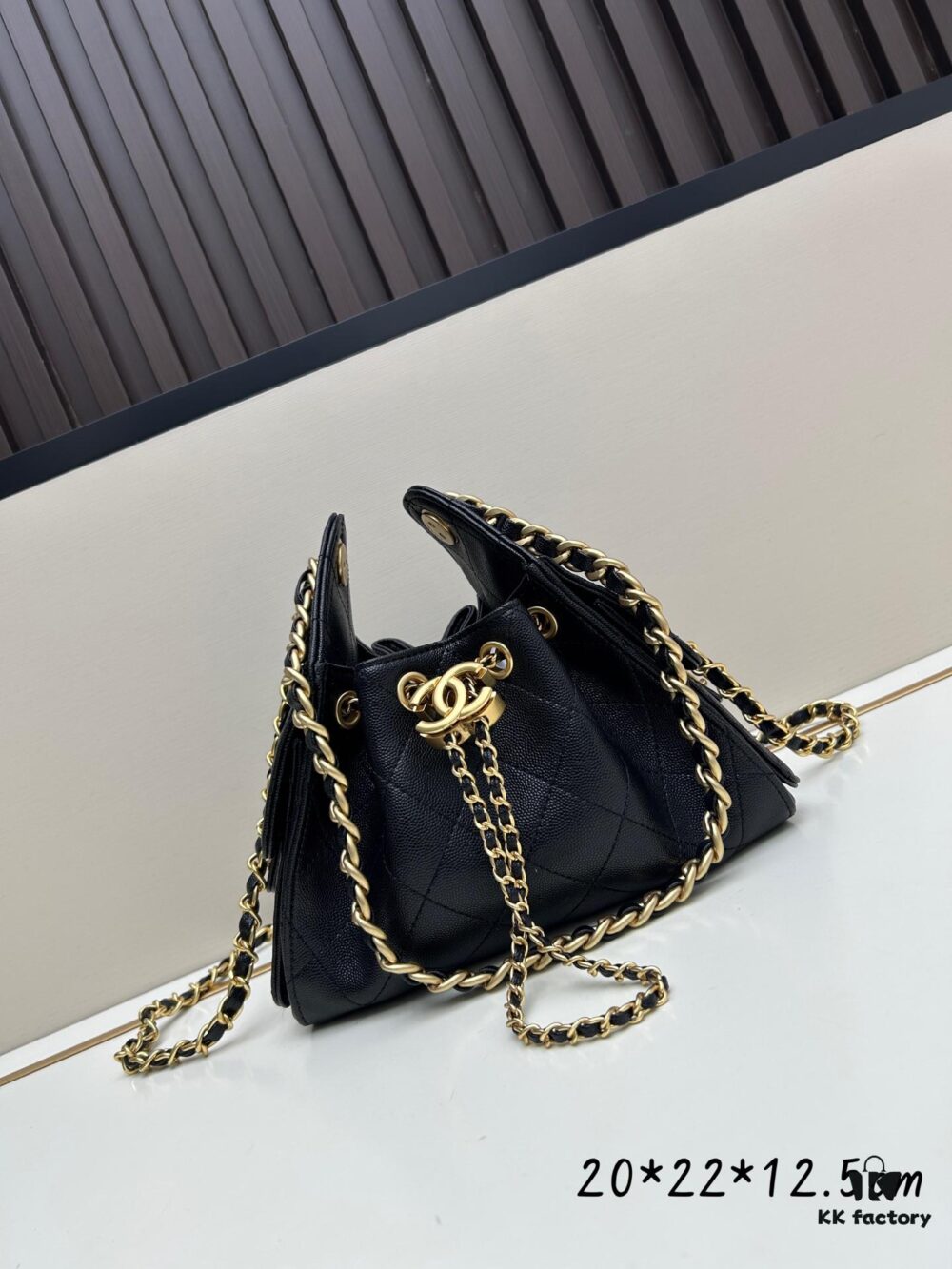 69304cc5f09edb6de4c4e6d8 Mini Chanel 25C Hobo Bag in Suede and Pebbled Leather – Vintage-Inspired Drawstring Bucket Bag with Quilted Design and Classic Chain Strap