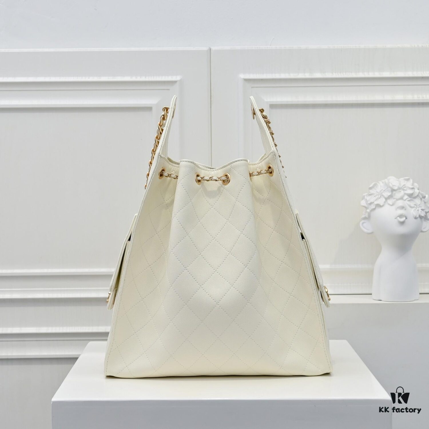 69304cdef09edb6de4c4e700 Large Upgrade Version Chanel 25C Hobo Bag in Quilted Calf Leather - Vintage Bucket Shoulder Bag with Coin Toggle Drawstring, Diamond Stitching, Retro Black-Gold Tone, Classic Chain Design
