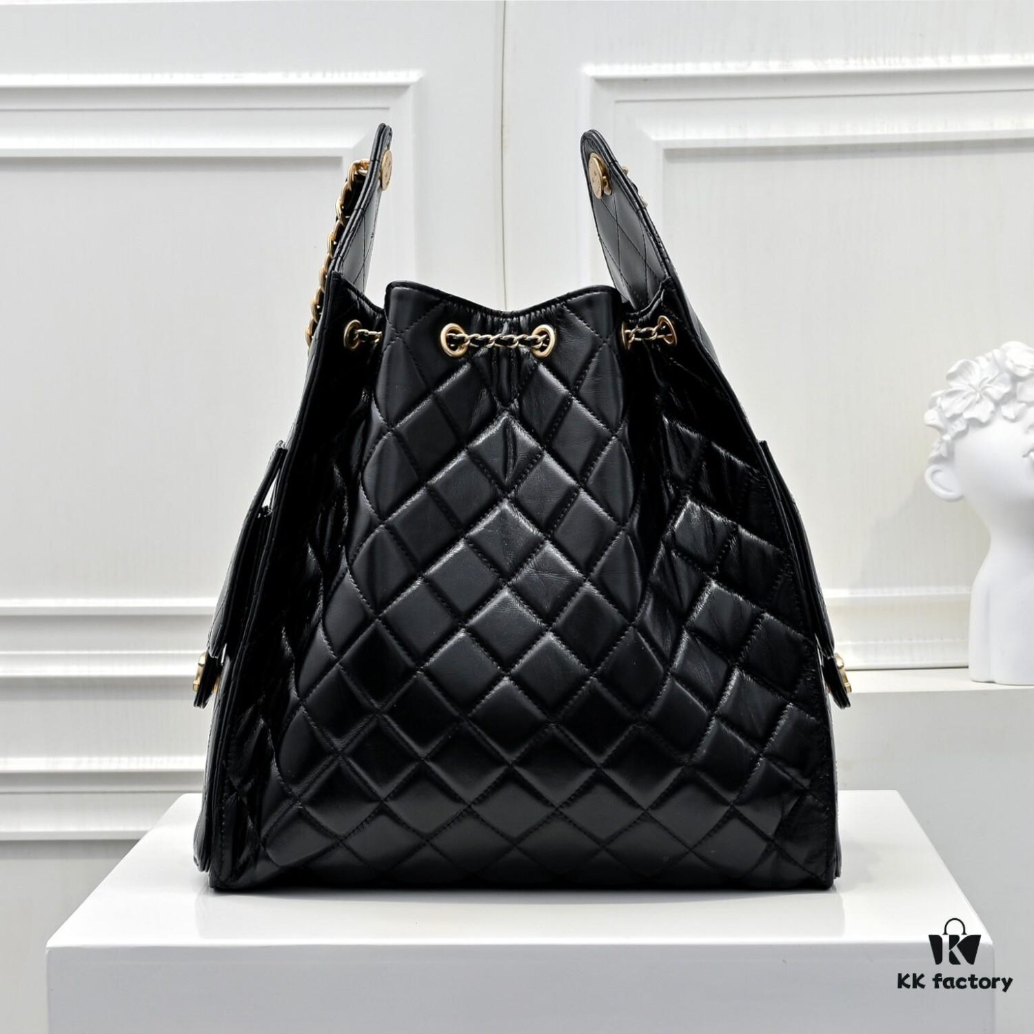 69304ce5f09edb6de4c4e70b Large Upgraded Chanel 25C Hobo Bag in Oil-Waxed Calfskin - Vintage Gold-Tone Buckle Drawstring Bucket Bag with Quilted Pattern, Retro Black and Gold, Classic Chain Design