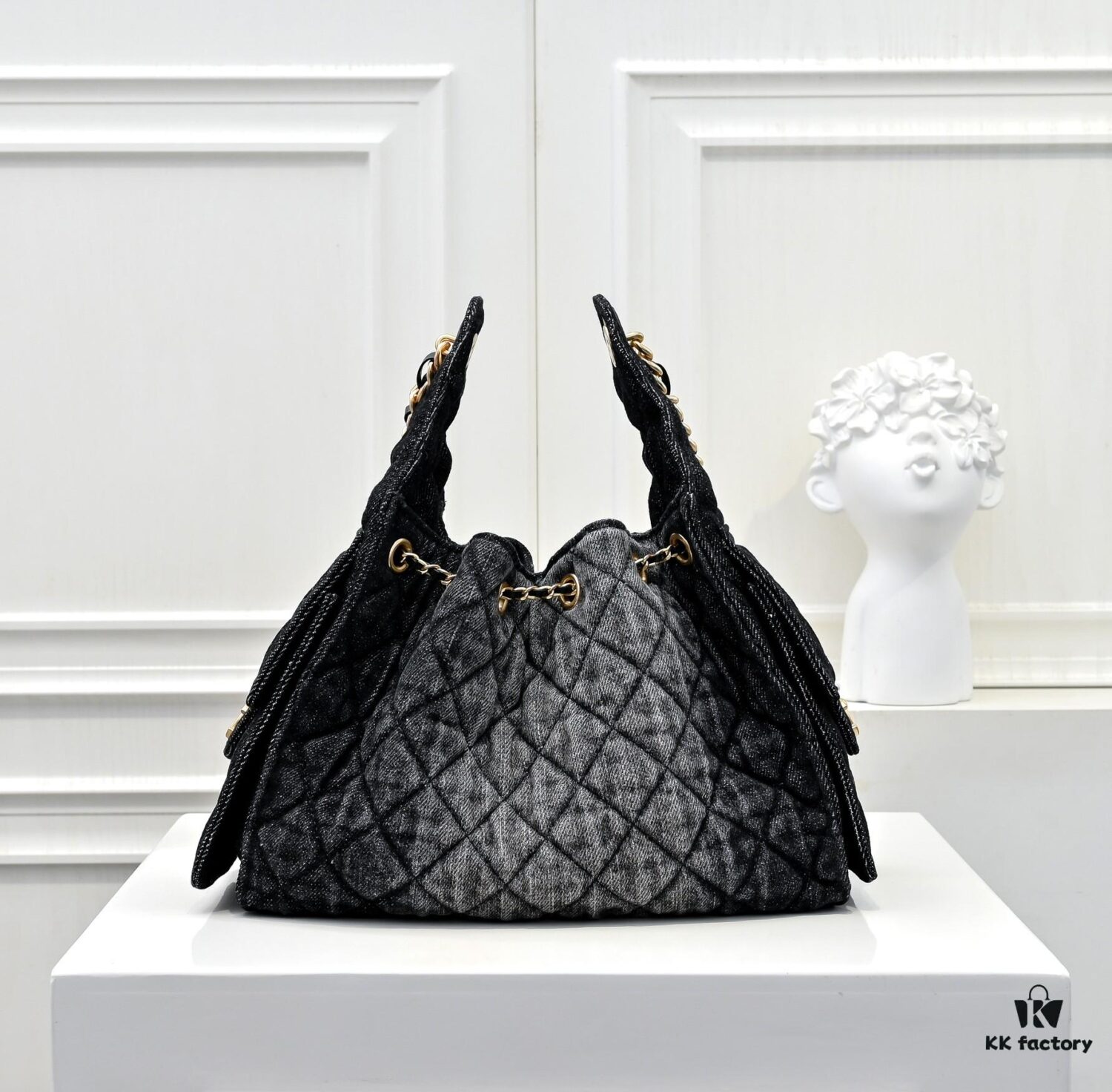 69304d37f09edb6de4c4e75f Upgraded Chanel 25C King Bag Washed Gradient Denim Hobo Bag Small Vintage Coin Button Drawstring Bucket Bag with Quilted Pattern and Retro Black-Gold Tone Chain Design