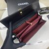 69304dc2f09edb6de4c4e80e CHANEL Le Boy Long Wallet, Model A80286, Calfskin with Gold-Tone Hardware, Original Quality, Complete Packaging Included! Dimensions: 10.5 x 19 x 3 cm, Color: Quilted Beige with Golden Clasp