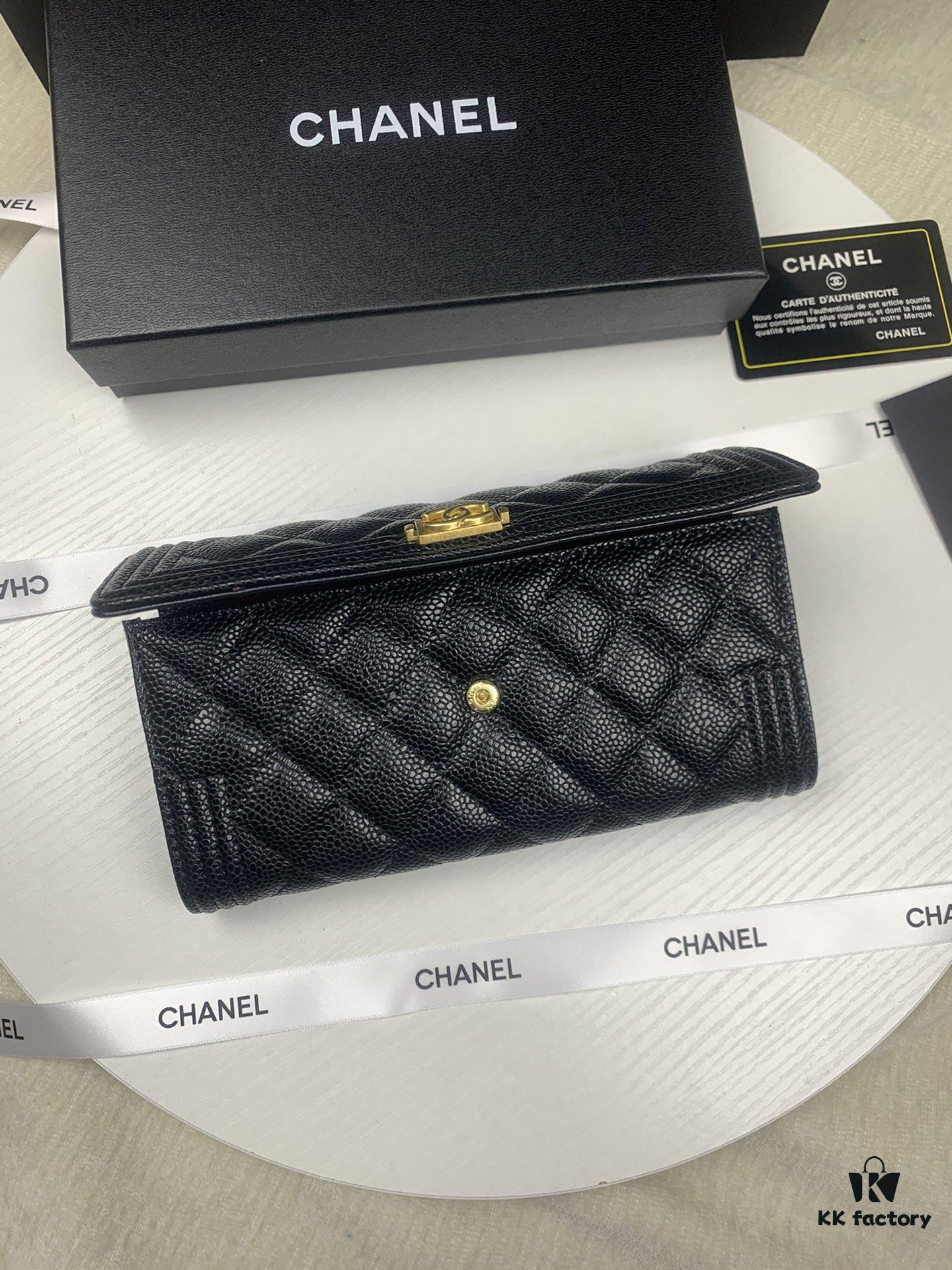 69304dc4f09edb6de4c4e80f CHANEL Le Boy Long Wallet, Model A80286, Calfskin with Gold-Tone Hardware, Original Quality, Complete Packaging Included! Dimensions: 10.5 x 19 x 3 cm, Color: Quilted Beige with Golden Clasp