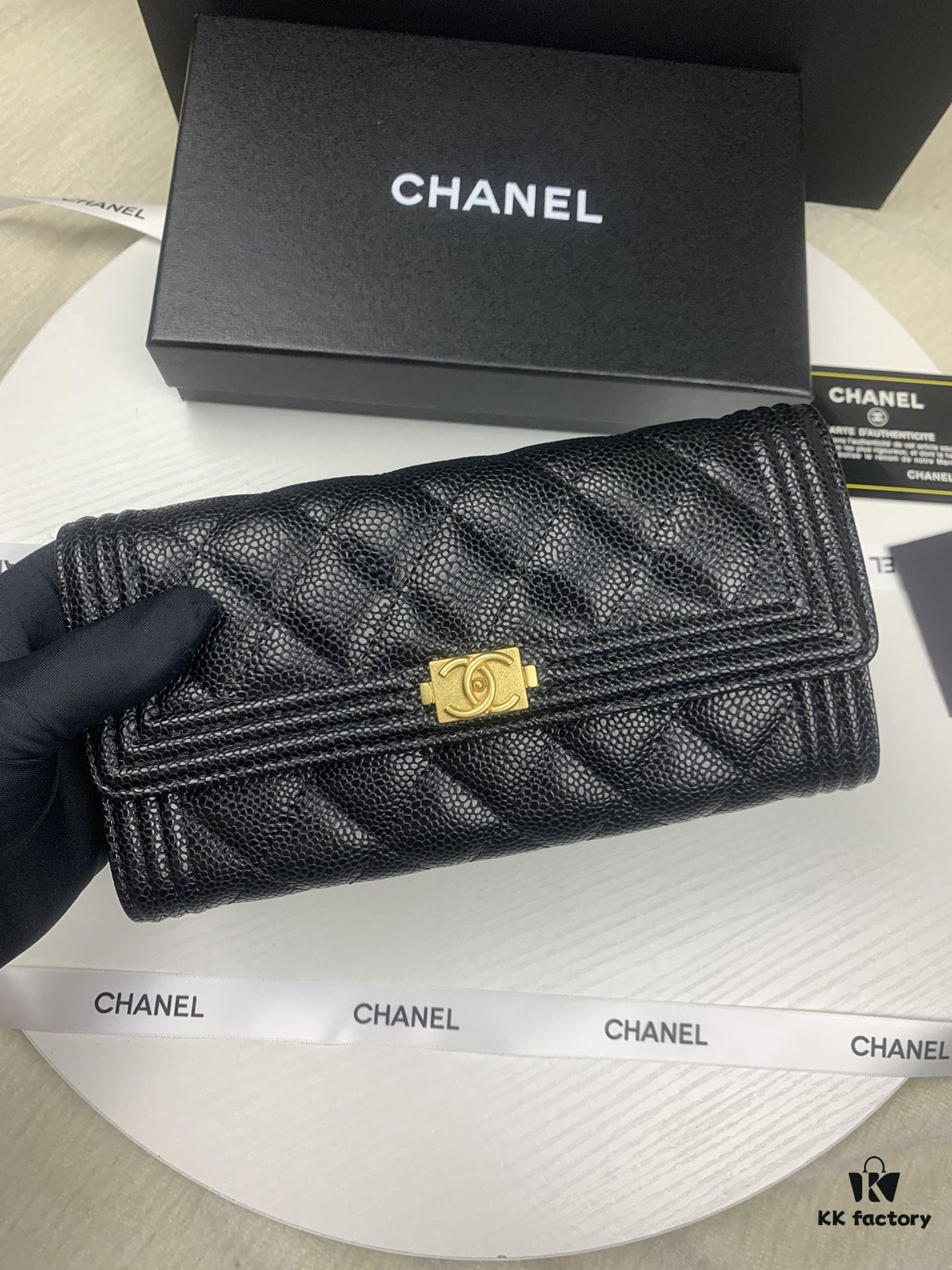 69304dc6f09edb6de4c4e811 CHANEL Le Boy Long Wallet, Model A80286, Calfskin with Gold-Tone Hardware, Original Quality, Complete Packaging Included! Dimensions: 10.5 x 19 x 3 cm, Color: Quilted Beige with Golden Clasp