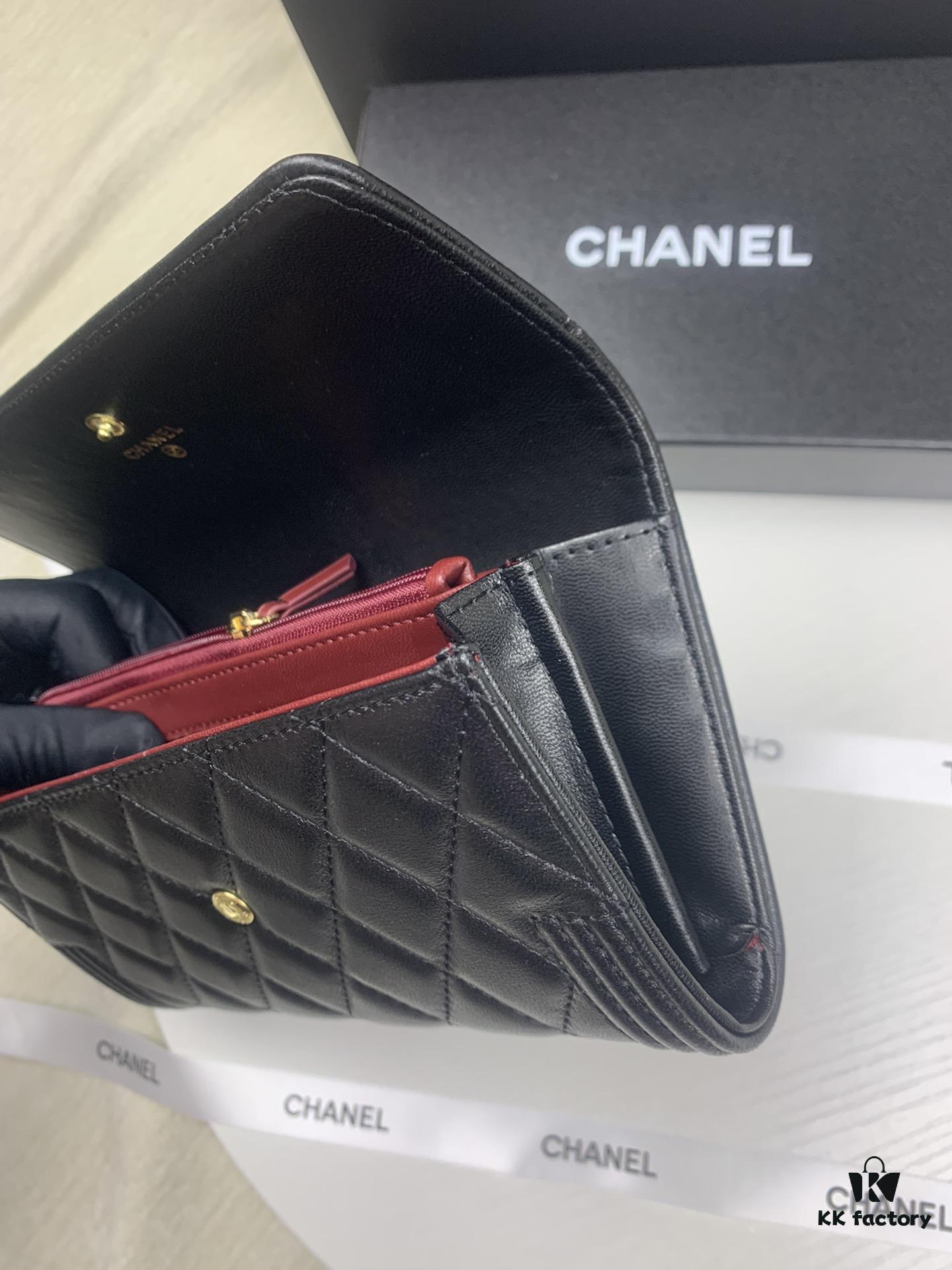 69304dc7f09edb6de4c4e814 CHANEL Le Boy Long Wallet, Model A80286, Lambskin with Gold-Tone Hardware, Original Quality, Complete Packaging, Size 10.5 x 19 x 3 cm, Color: Beige Lambskin with Gold Clasp
