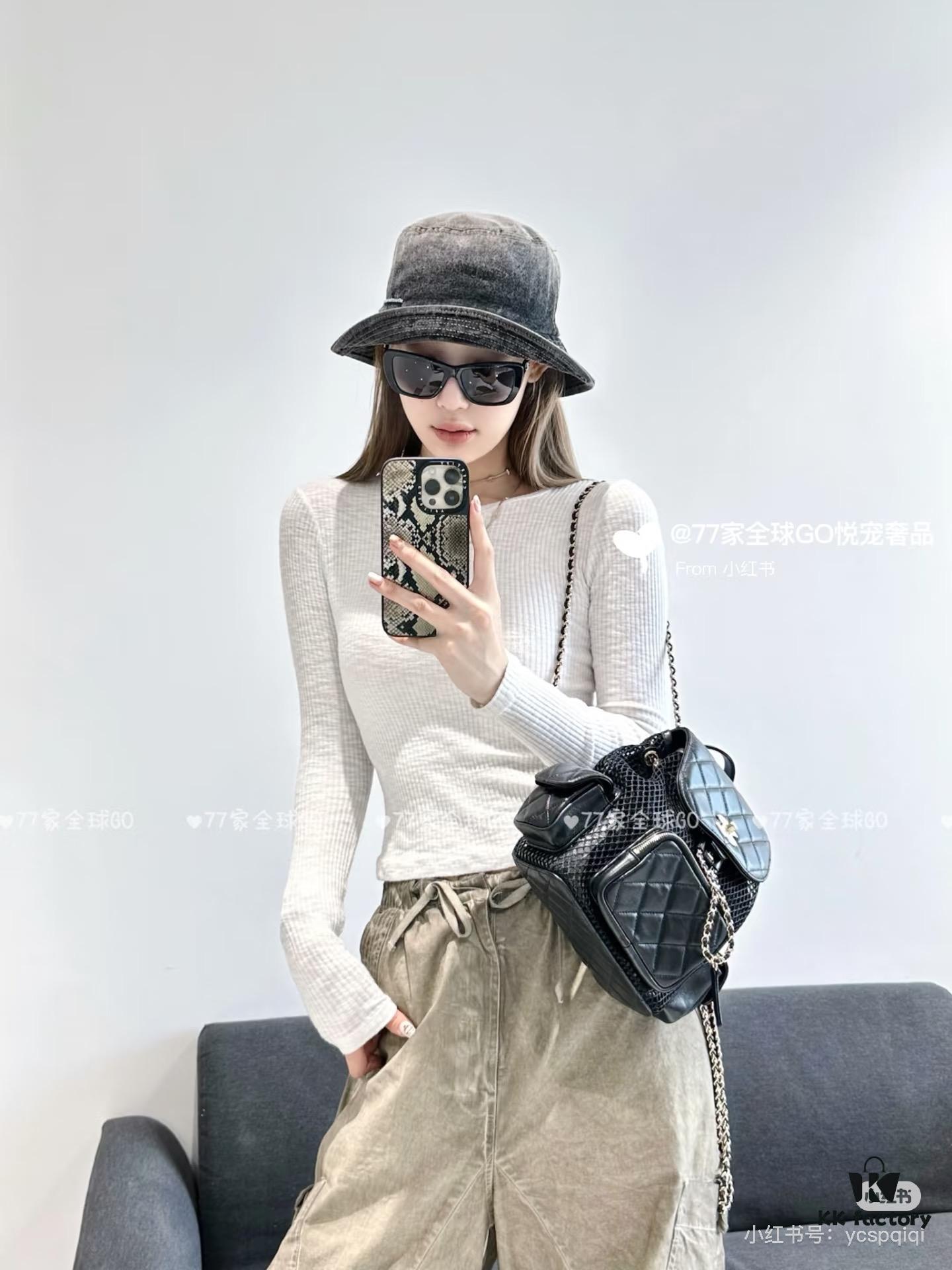 CHANEL 25S Spring/Summer Best-Selling Series Mesh Netting Backpack