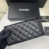 69304deef09edb6de4c4e83c CHANEL Le Boy Long Wallet, Model A80286, Lambskin with Gold-Tone Hardware, Original Quality, Complete Packaging, Size 10.5 x 19 x 3 cm, Color: Beige Lambskin with Gold Clasp