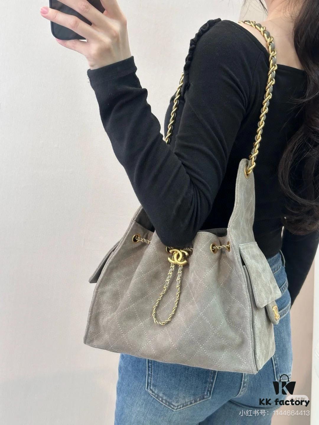 69304df9f09edb6de4c4e848 Upgraded Chanel 25C Style Hobo Bag in Quilted Calf Leather – Vintage Gold Buckle Drawstring Bucket Bag with Diamond Stitching and Retro Black-Gold Accents