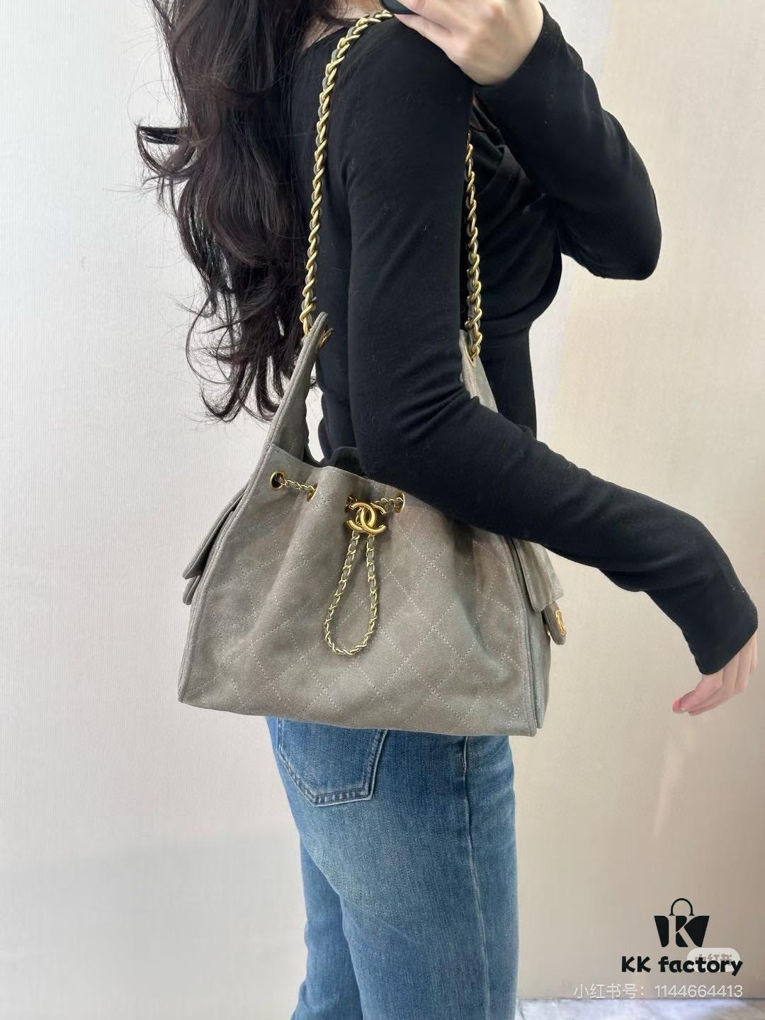 69304dfef09edb6de4c4e84f Upgraded Chanel 25C Style Hobo Bag in Quilted Calf Leather – Vintage Gold Buckle Drawstring Bucket Bag with Diamond Stitching and Retro Black-Gold Accents